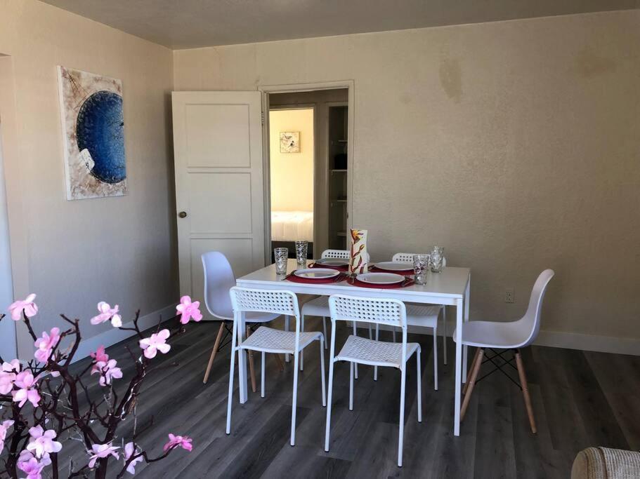 Entire Lovely 3-Bedroom Home W Yard, Parking Chula Vista Eksteriør billede