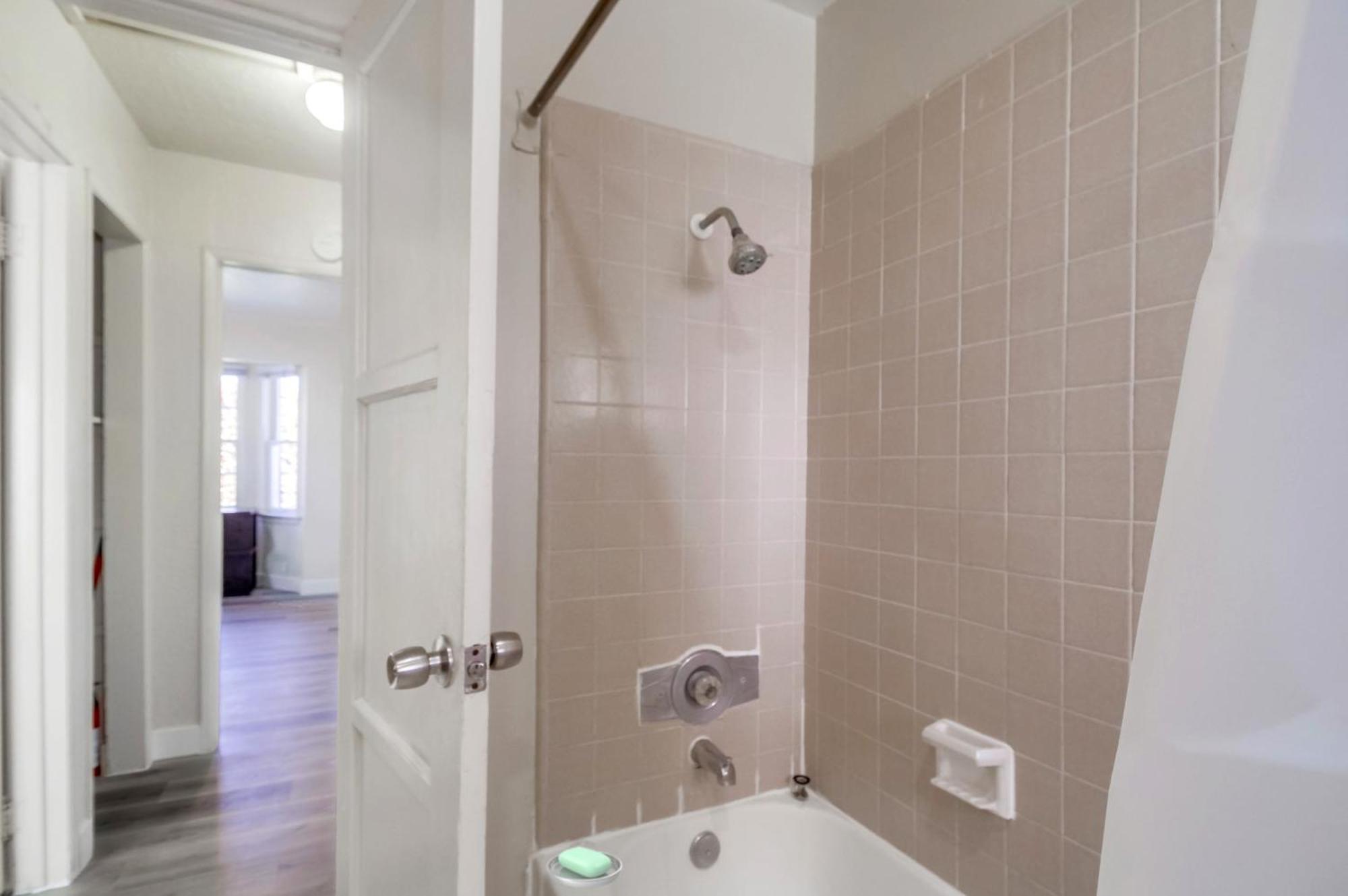Entire Lovely 3-Bedroom Home W Yard, Parking Chula Vista Eksteriør billede